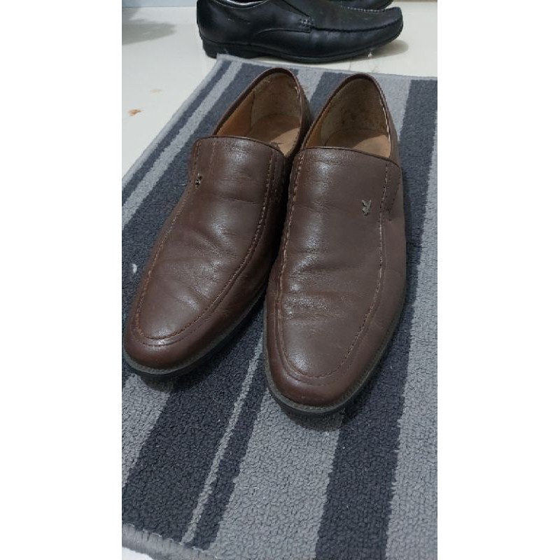 Jual Sepatu Pria Pantofel Playboy Kulit Warna Coklat | Shopee Indonesia