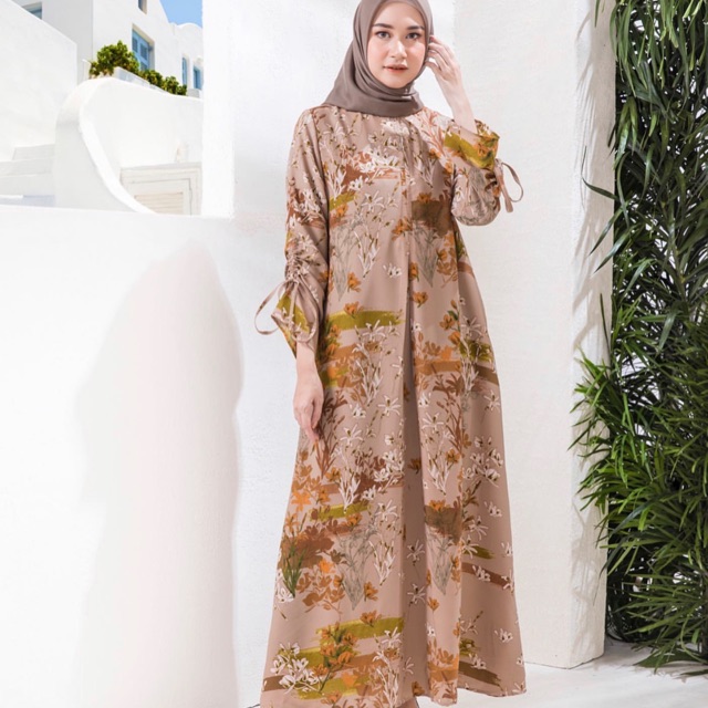 Mahira Dress Shuklat Heaven Lights Size M Shopee Indonesia