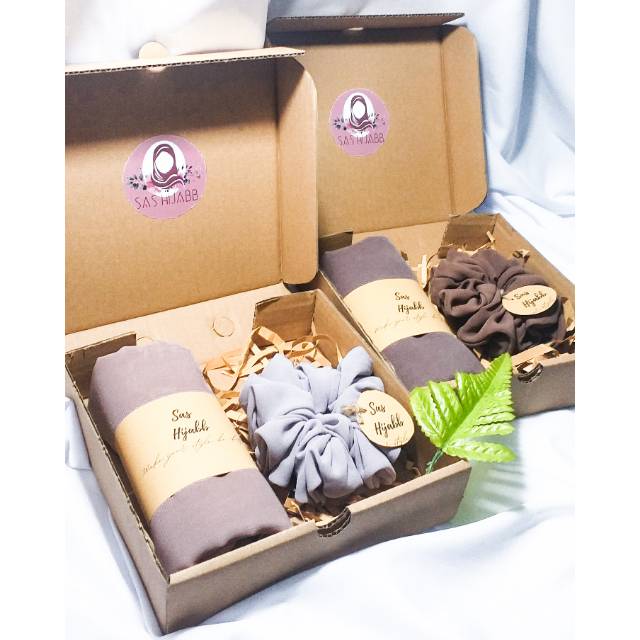HAMPERS HIJAB / GIFT BOX HIJAB /HAMPERS LEBARAN (SEGIEMPAT