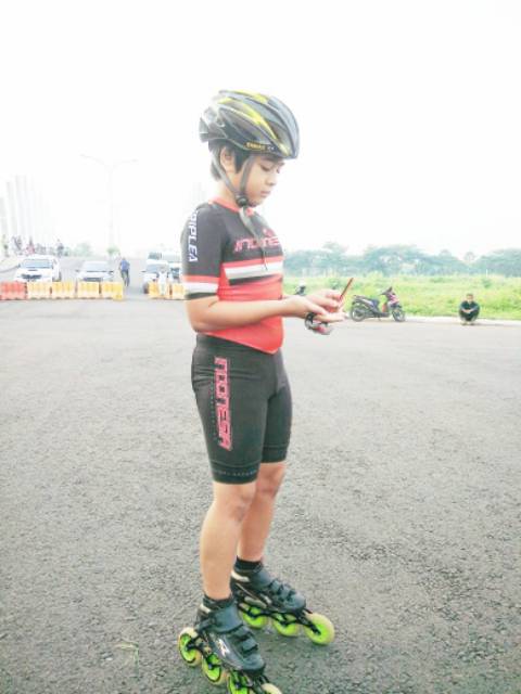 Jual Triple A Skinsuit Size M | Shopee Indonesia