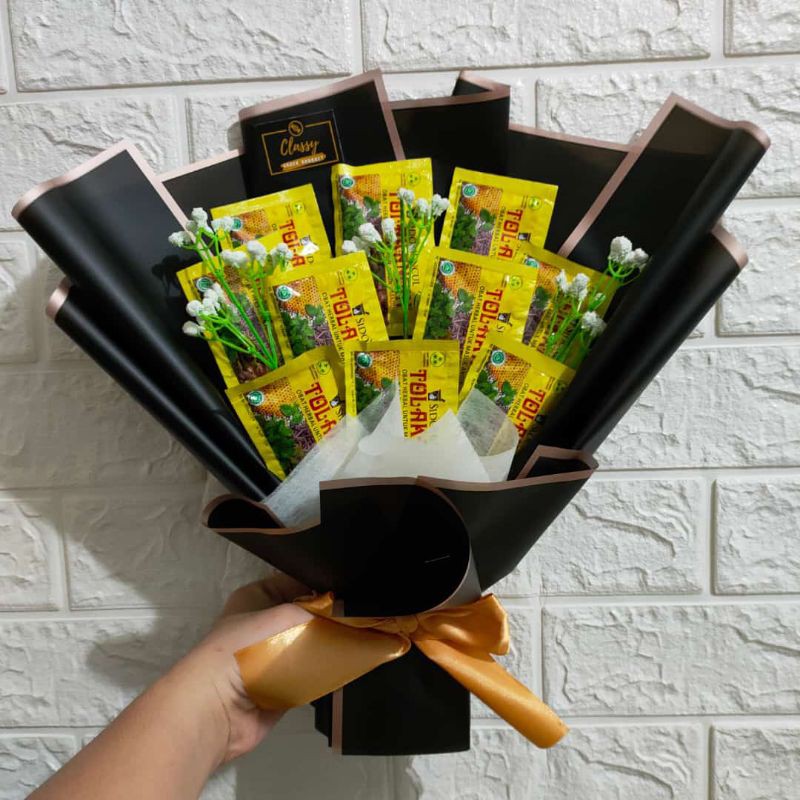 Jual Bouquet Tolak Angin Salon Pas / Bucket Buket Bunga Snack / Hadiah Kado Unik Wisuda Sidang Skripsi Anniversary Indonesia|Shopee Indonesia