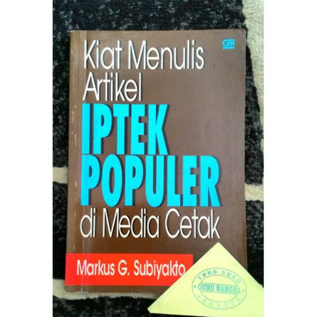 Buku Kiat Menulis Artikel IPTEK Populer di Media Cetak Shopee Indonesia