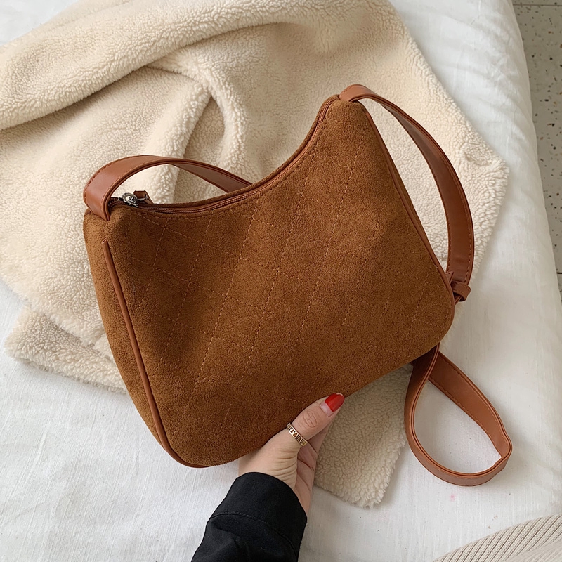 KISS ME tas wanita 2019 baru retro suede tas ketiak tas bahu tas liar