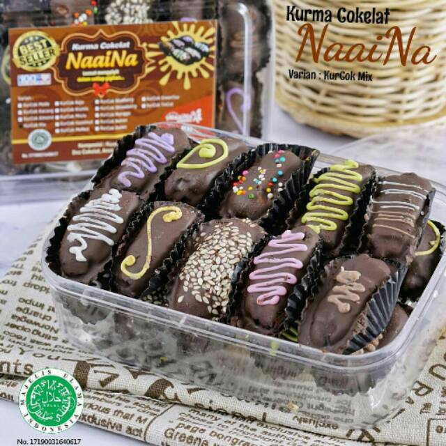 Jual Kurma Coklat Naaina Varian Mix 12 Rasa Dalam 1 Toples Cek Harga Grosir Untuk Reseller | Shopee Indonesia