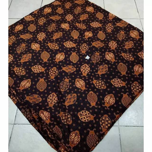 Jual Kain Batik Solo Motif Kepik Warna Coklat Tua ( Limited Edition ) | Shopee Indonesia