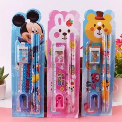 Karena hasil akhir yang tipis dan detail, pensil warna sangat cocok digunakan untuk menggambar binatang. Tas Sekolah Korea Yang Lengkap Dengan Pena Pensil Penghapus Kotak Pensil Dan Alat Mewarnai Pensil Set Anak Set Lengkap Alat Tulis Anak 9 In 1 Set Alat Tulis Anak Sekolah Lazada