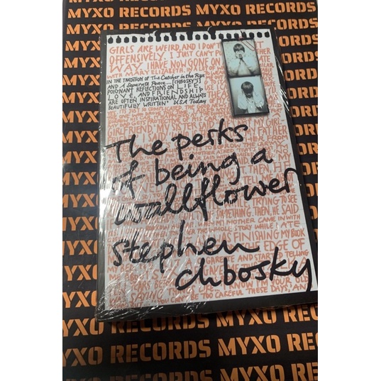 Jual NOVEL ORIGINAL THE PERKS OF BEING A WALLFLOWERS STEPEHEN CHBOSKY