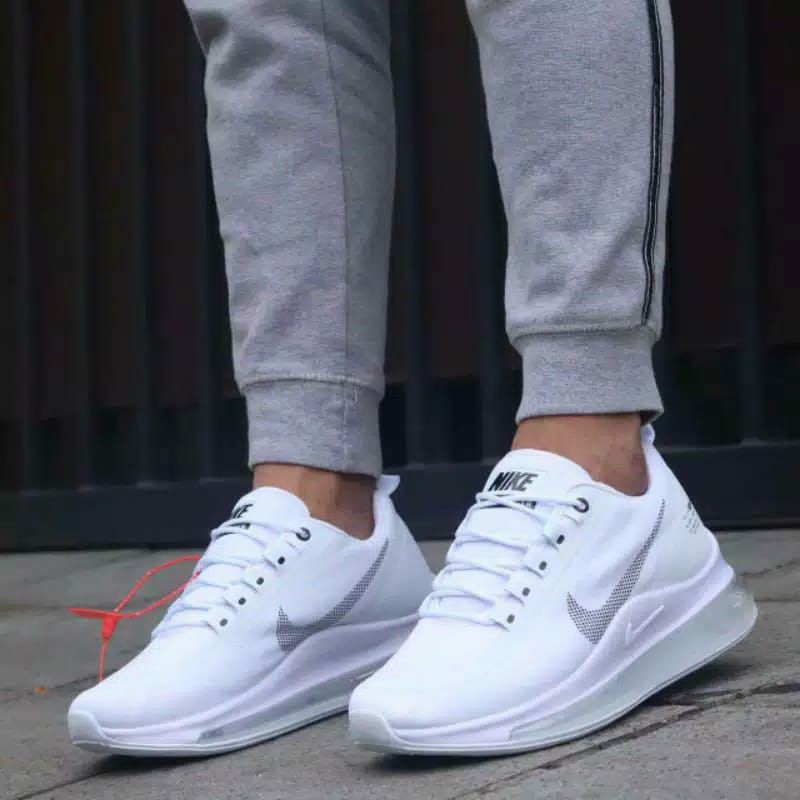 Jual Sepatu Pria Nike Air Max 720 Utility Premium Original Indonesia|Shopee Indonesia