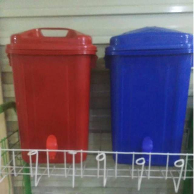 Timba Tong Kran Air Tutup Plastik Cuci Tangan Wudhu 20 Liter
