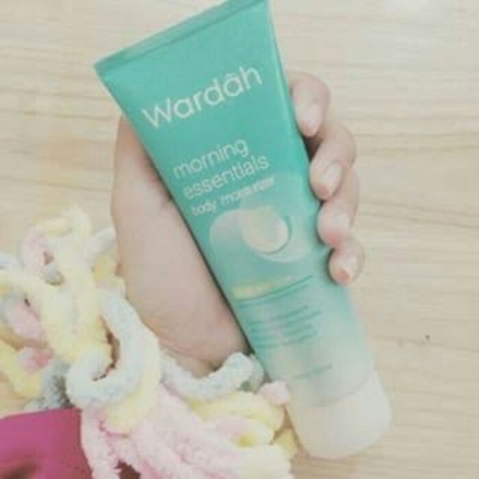 ORIGINAL Wardah Morning Essentials Body Moisturizer Pelembab Tubuh 100