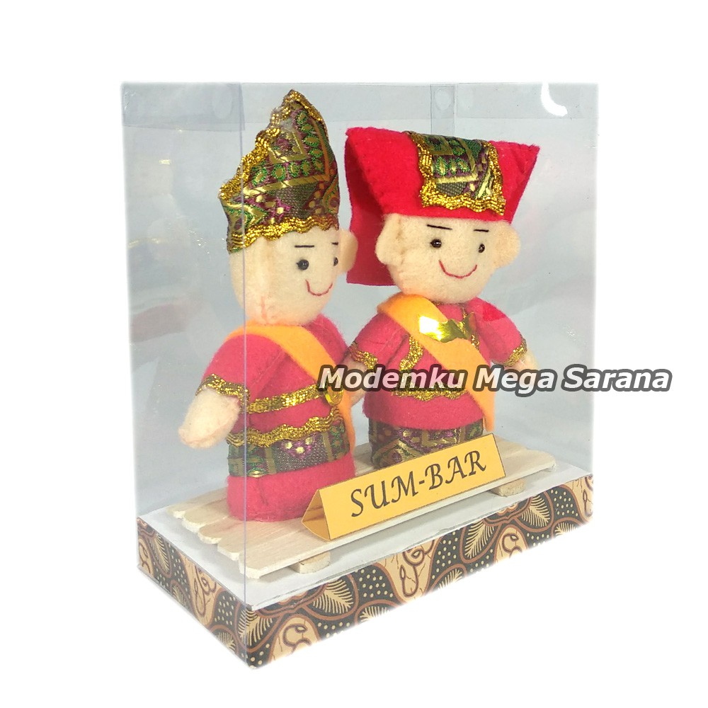 Jual Boneka Pakaian Adat Minang Sumatera Barat Indonesia|Shopee Indonesia