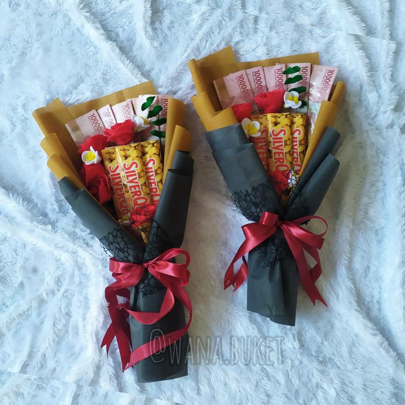 Jual Buket Coklat Silverqueen & Buket Uang Asli / Buket Valentine | Shopee Indonesia