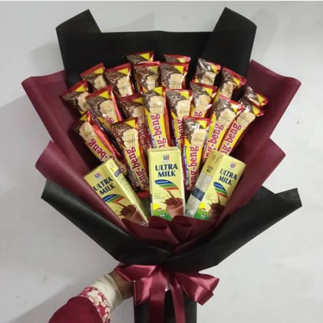 Jual Buket Snack / Buket Coklat / Buket Wisuda | Shopee Indonesia