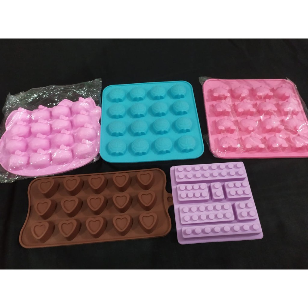 Jual Paket Cetakan Coklat 1 Cetakan Coklat Silikon Cetakan Coklat Karakter | Shopee Indonesia