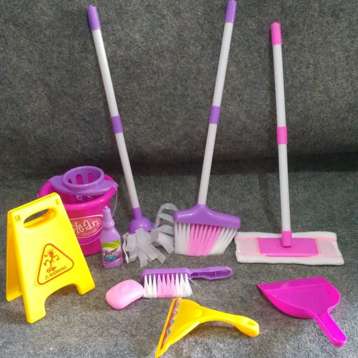 Jual Mainan Anak Little Helper Cleaning Set Sapu Pel Komplit | Shopee Indonesia