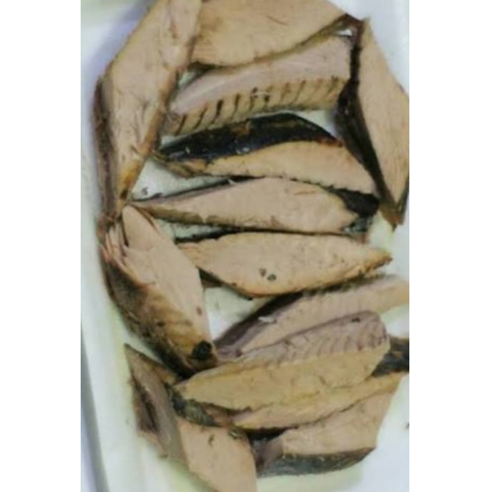 IKAN TONGKOL ASAP 1 KG IKAN CUE SMOKED MACKAREL TUNA FISH Shopee