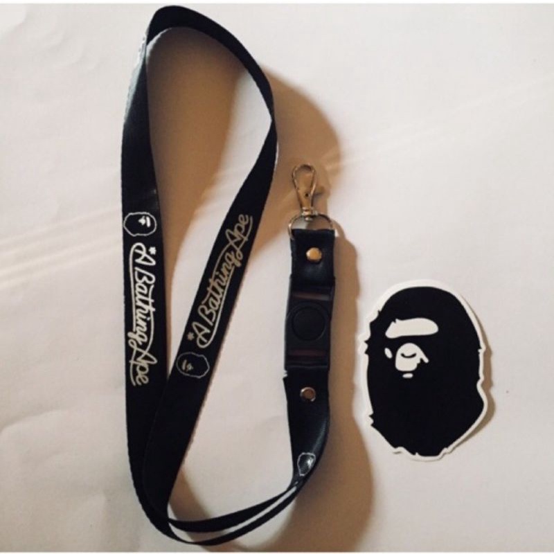 Jual lanyard bape / gantungan kunci A BATHING APE distro tali lanyard