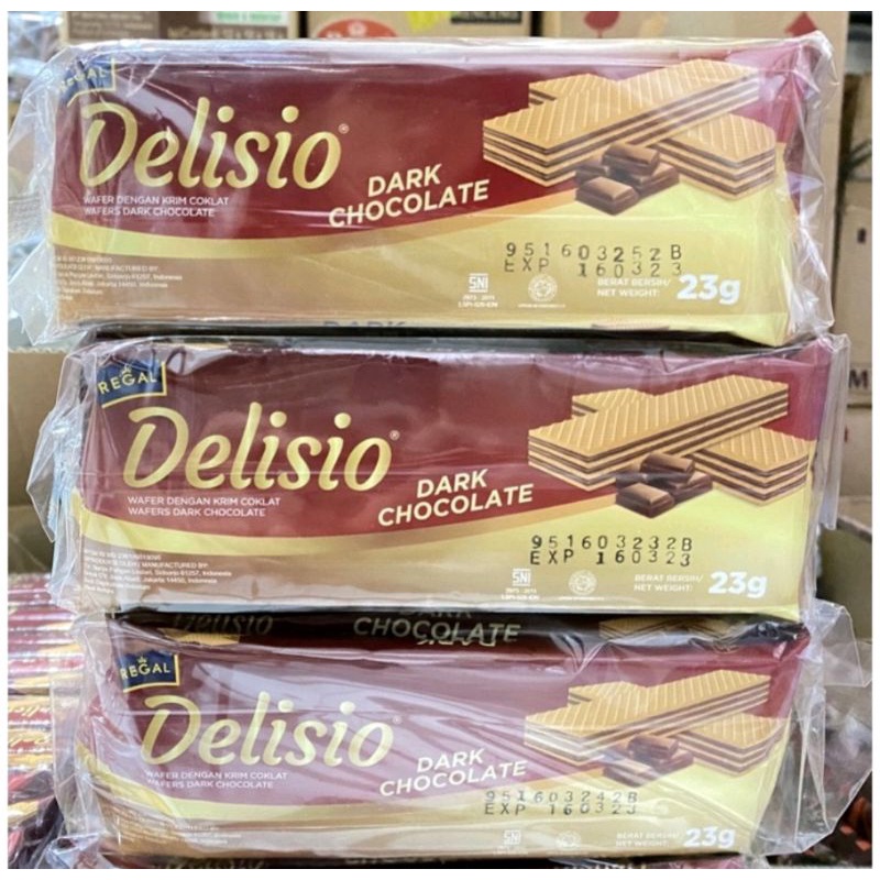 Jual Regal wafer Delisio Dark Chocolate Wafer Regal Delisio Biskuit wafer cokelat Delisio