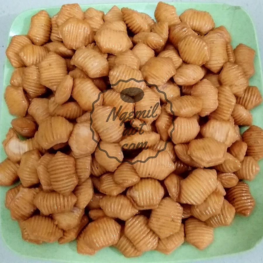 KUE PANGPANG 500gr / KUE BANTAL / PANGPANG MANIS / PANG