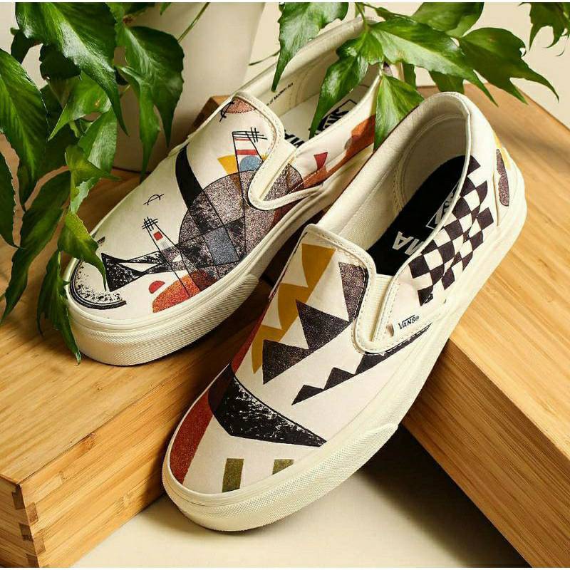 Cod Siap Kirim Sepatu Vans Moma Slip On All White Sket Sekolah Olahraga
