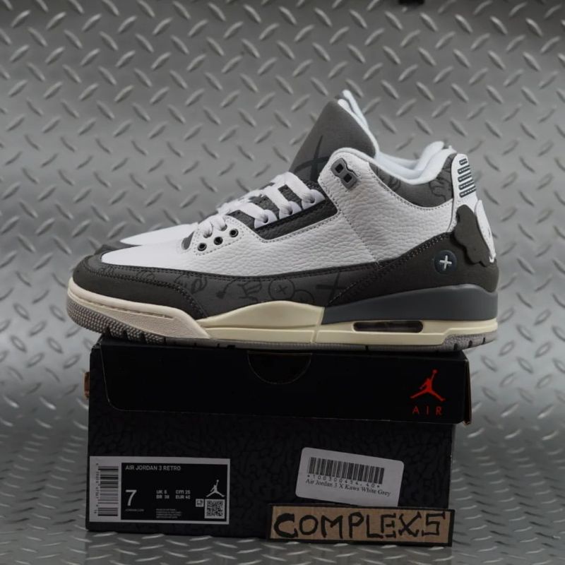 Jual Nike Air Jordan 3 Retro Wolf Grey X Kaws Indonesia|Shopee Indonesia