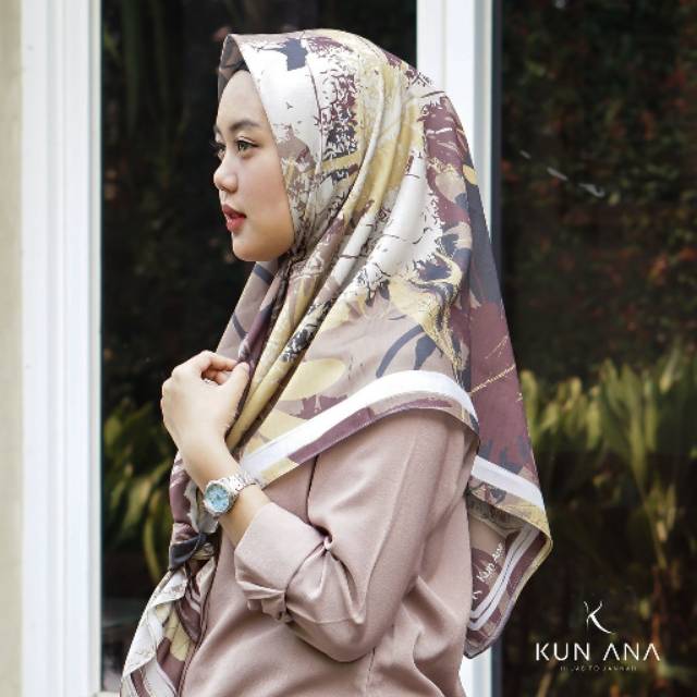 20+ Koleski Terbaru Kerudung Motif Warna Army Retired and Crazy