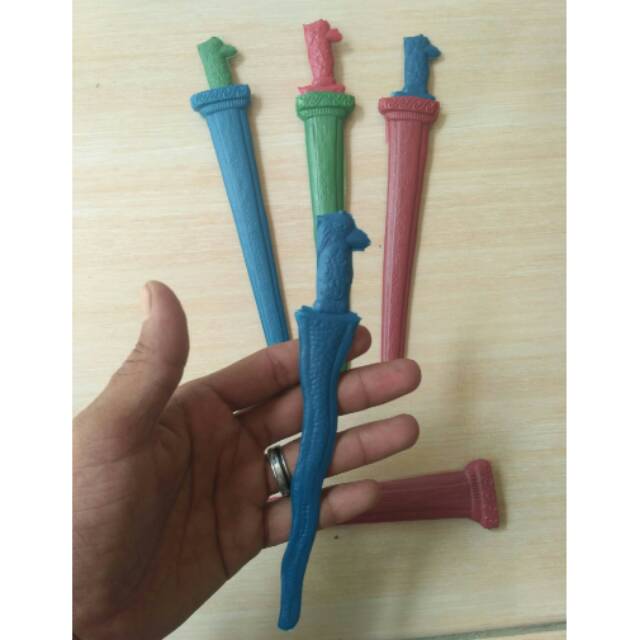 Jual Mainan Jadul Keris Mini Anak Edukasi / Mainan Pedang Plastik Murah | Shopee Indonesia