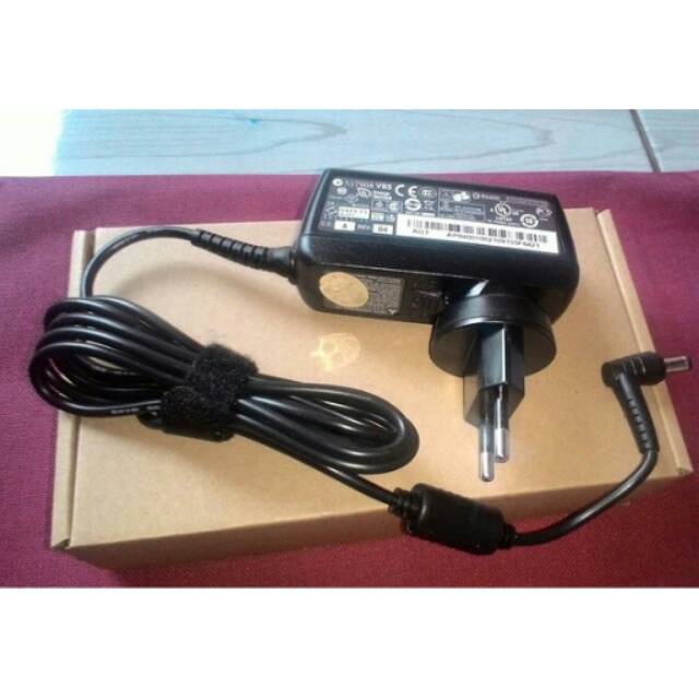 Jual Adaptor Charger Netbook Acer Aspire One 532 D255 D260 D270 Happy D522 722 725 756 19V 2.15A Original | Shopee Indonesia