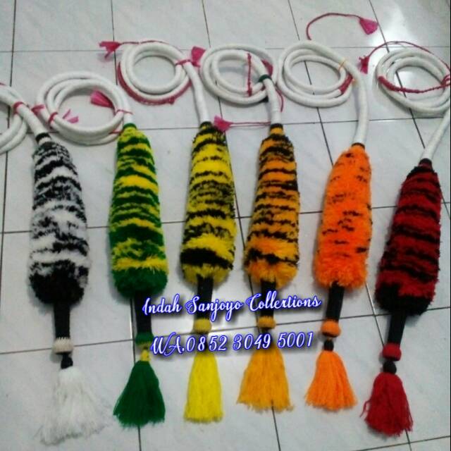 Pecut Bopo Gombyok Panjang 3 meteran Terbuat dari bahan