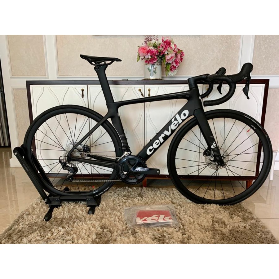 Jual Sepeda Roadbike Cervelo S-Series Ultegra Disc (Black/Silver) | Shopee Indonesia