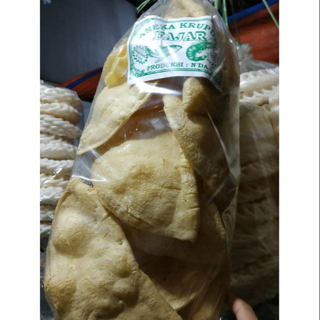 Jual Kerupuk Besar Warna Coklat | Shopee Indonesia