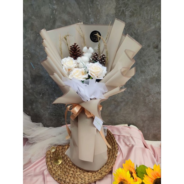 Jual Buket Bunga Artificial Palsu Kering Wisuda Dried Flower Bouguet