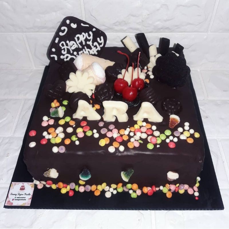 Jual Kue Ulang Tahun Cake Tart Bolu Ultah Blackforest Full Coklat Coklat Siramm | Shopee Indonesia