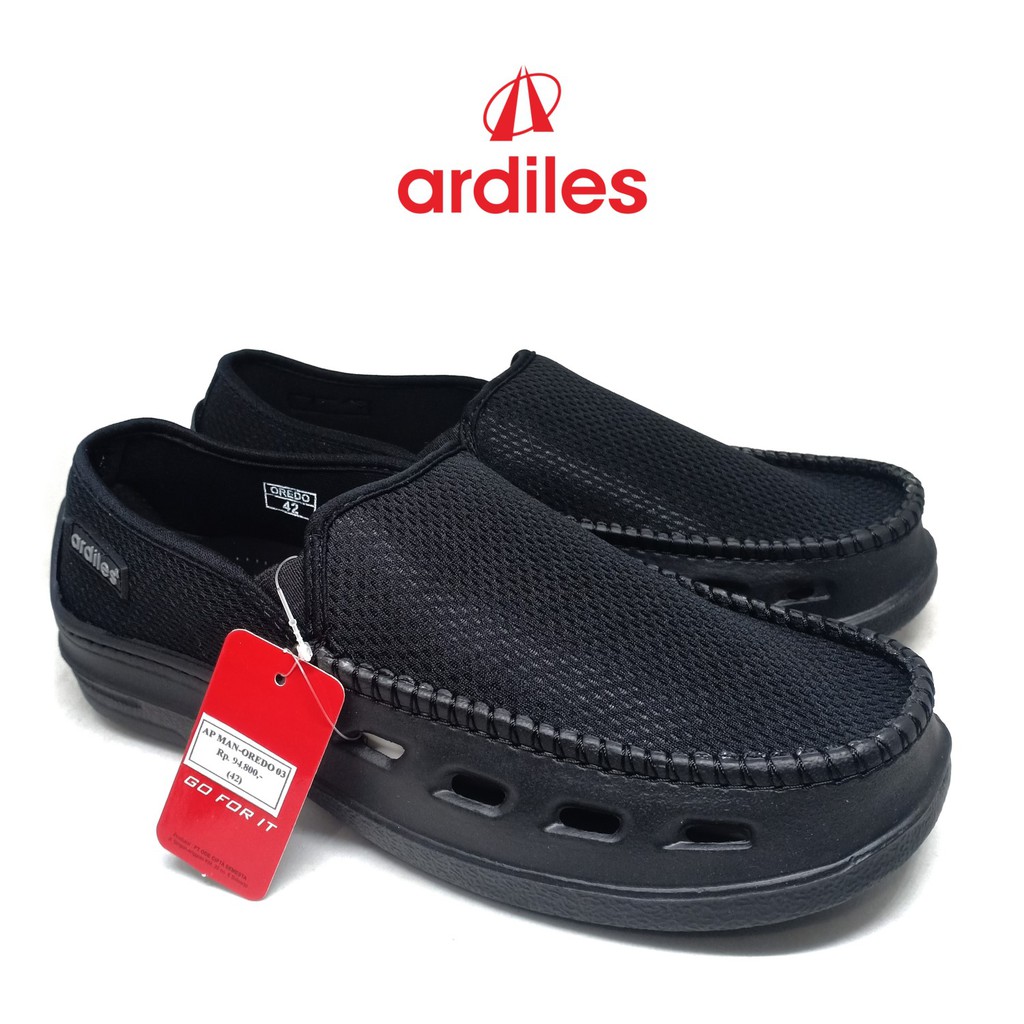 Regulae Sepatu Slip On Ardiles Pria