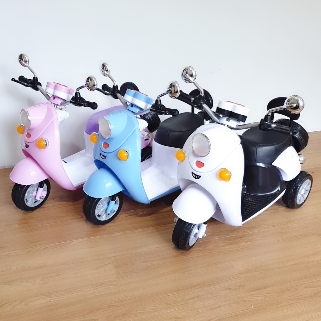 Jual Cr Cm-O29/O30 Mainan Motor Aki Anak Motoran Scoopy Vdream Boge Karakter Mouse Motorcycle Ride On Musik Lampu | Shopee Indonesia