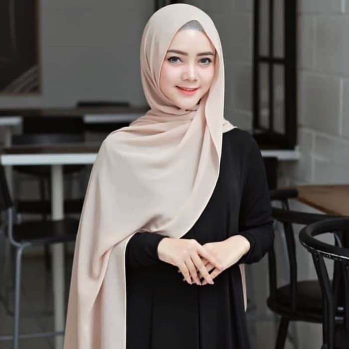 Jual Dahjb - Pashmina / Pashmina Diamond / Basic Pashmina Diamond Stretch 175 X 75 Polos - Coklat Susu | Shopee Indonesia