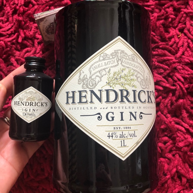 Jual Hendriks Gin 1 Liter Duty Free Singapore | Shopee Indonesia