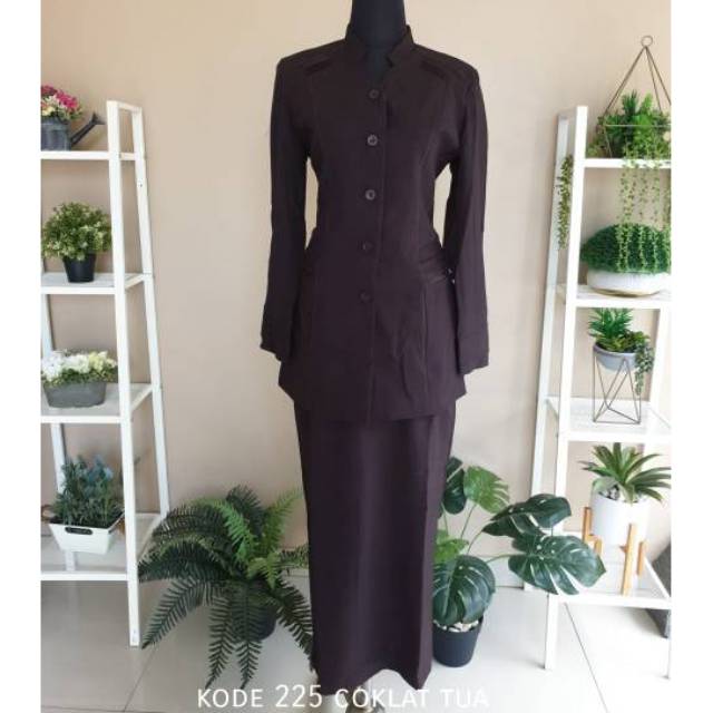 Jual Baru Blazer Baju Seragam Coklat Cokelat Tua Pekat Pns Hukum Departemen Pertahanan Anggun Wanita Guru | Shopee Indonesia