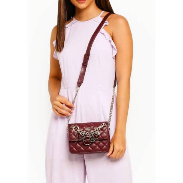Guess Victoria Mini Crossbody Bag