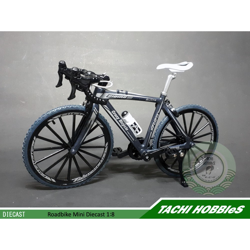 Jual Sepeda Balap Roadbike Mini Diecast 1:8 | Shopee Indonesia