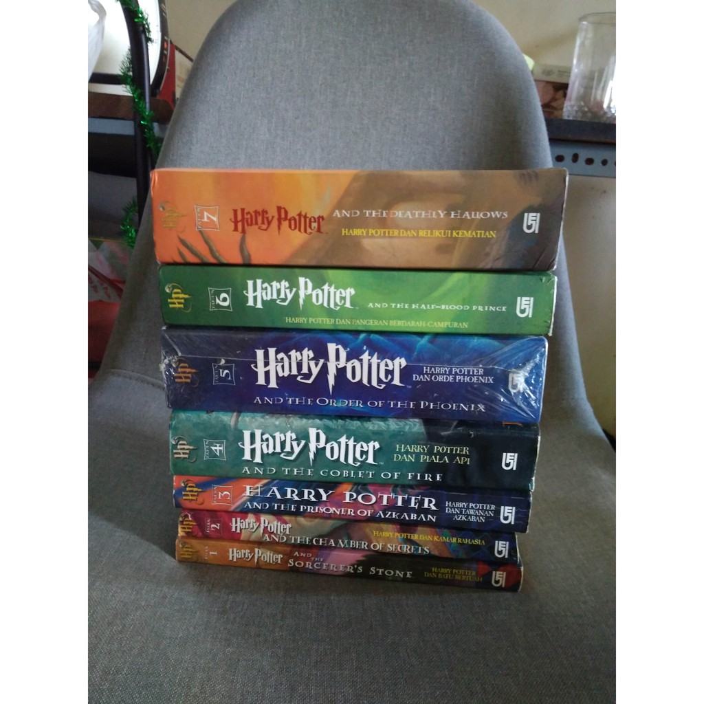 Original paket Novel Harry Potter 1-7 Lengkap - JK. Rowling | Shopee  Indonesia