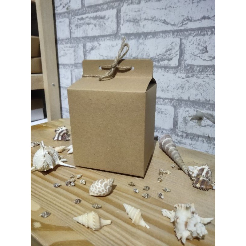 Jual Kotak mug kado/gift box souvenir plus tali goni 11X10X12cm (F012