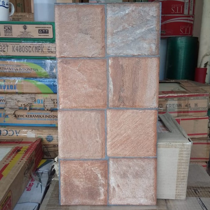Jual Keramik Dinding Batu 20X40 Mulia Coklat | Shopee Indonesia