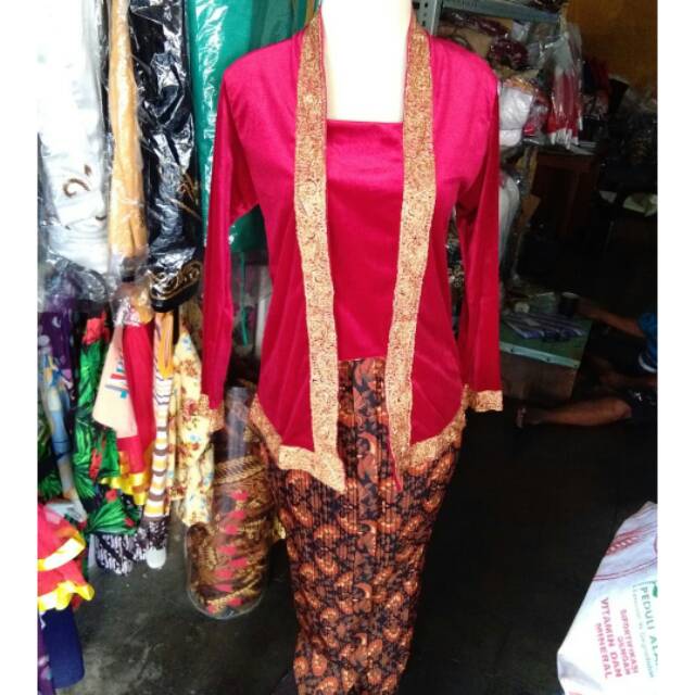 BAJU KEBAYA WANITA BLUDRU PAYET EMAS PAKAIAN PUTRI DOMAS ADAT JAWA  TRADISIONAL JOGJA SOLO MURAH | Shopee Indonesia