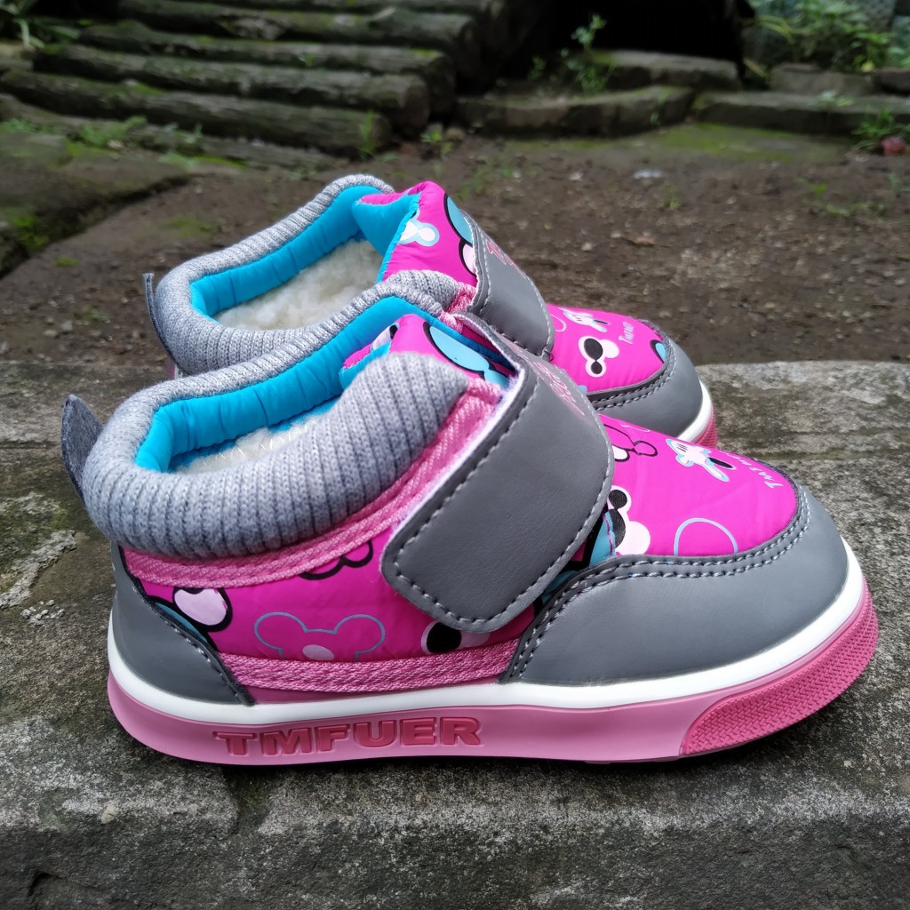 Sepatu Anak / Sepatu Bayi / Sepatu Prewalker LakiLaki Perempuan Import
