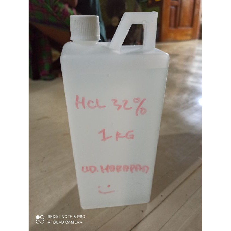 Hcl/Hcl 32 persen /Hcl 32/1kg pembersih kerak karat