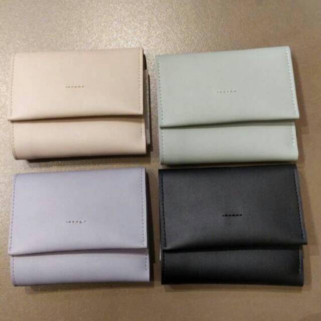 MINISO SIMPLE FASHIONABLE SHORT WALLET. dompet miniso