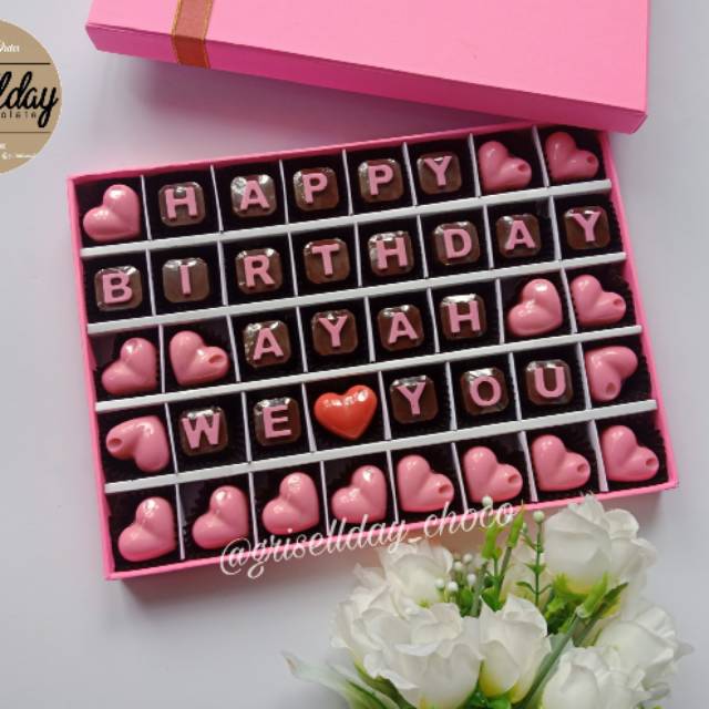 Jual Coklat Huruf , Kado Ulangtahun , Kado Anniversary, Kado Wisuda, Coklat Karakter | Shopee Indonesia