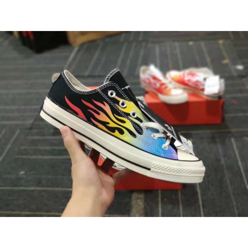Converse Gambar Api