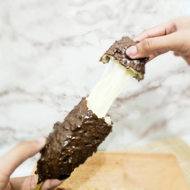 Jual Corndog Mozzarella Coklat Crunchy / Corndog Frozen | Shopee Indonesia